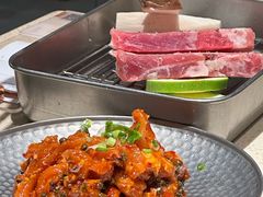-蚂蚁洞·烤肉大营地(上海静安大悦城店)