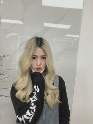 -CUT CUT Hair Salon