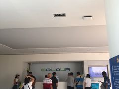 -卡罗酒店(东门晒布地铁站店)