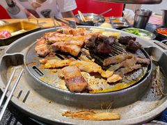 -哈哈碳都·牛肋条无限自助烤肉(宝龙店)