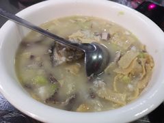 -官塘锋记鱼生·生腌·砂锅粥(牌坊街店)