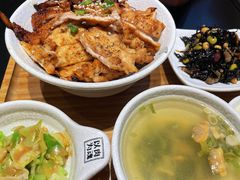-熊吞·大碗丼烧肉饭(西市场嘉华店)