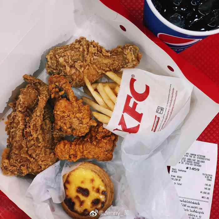 打分 泰国真的是太适合我这样的野人生存了 肯德基这样一套只要150