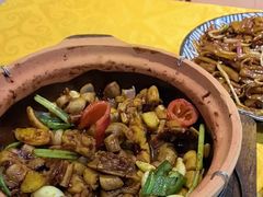 -天宝食坊·啫啫煲大排档(西华路店)