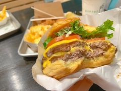 招牌牛肉堡双层-Shake Shack(西单大悦城店)