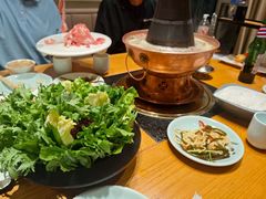 -额尔敦传统涮.冰煮羊火锅(乌兰察布体育场店)