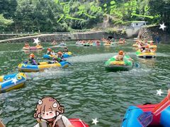 -仙人谷漂流景区