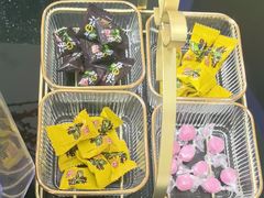 -雅悦齿科(顾村公园店)