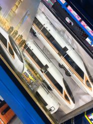 -逝水玩具折扣店
