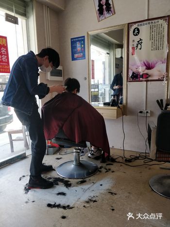 现在店面扩大了，感觉还是很适合学生党的