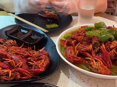 -沪小胖·小龙虾·蓝龙王(八佰伴店)