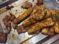 -老吕涮羊肉•东北原味烧烤•大油边•烤鱼(五角场店)