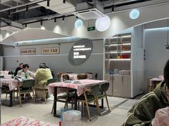 -老班长·小龙虾·鲜货烧烤大排档(金街美地店)