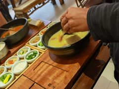 -银米·云南传统过桥米线(双廊黑金冠店)