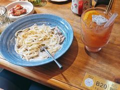 -秘密旅行Bonjour(黑金冠 江南西店)