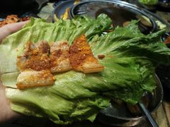秘制五花肉-哈哈碳都·牛肋条无限自助烤肉(台江万达店)