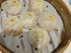 -馋三尺蟹粉小笼(人民广场店)