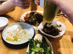 -隔壁老王·家常云南菜(花巷店)