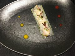 百香果鱼子酱柠檬扇贝配水果沙拉-AZUL by FUEL蓝色·法式酒馆(琶醍店)