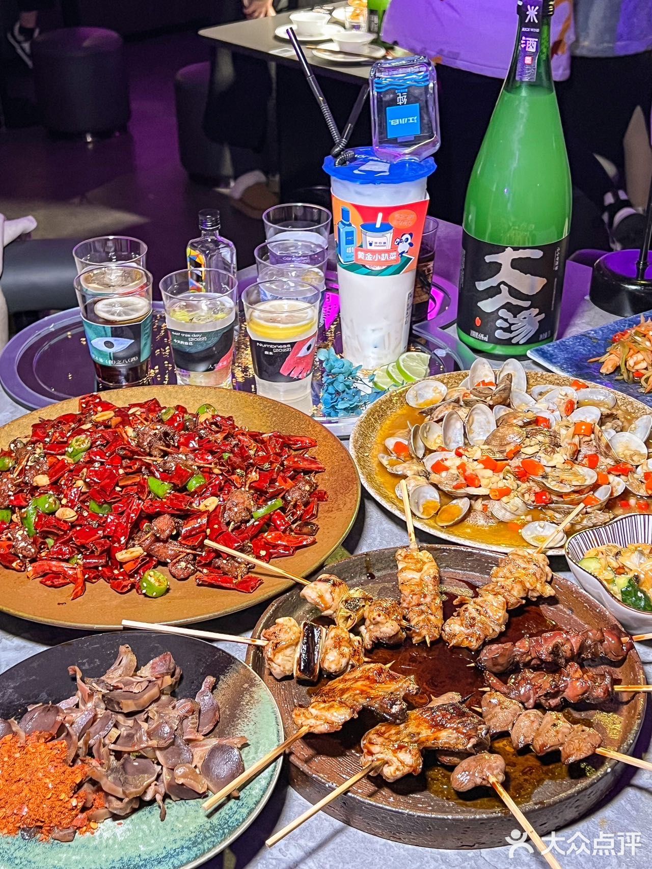 《关于我在成都🐑康后的第一顿酒是江小白》