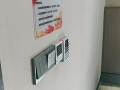 -见康道莱•足浴按摩•艾灸•SPA(友谊店)