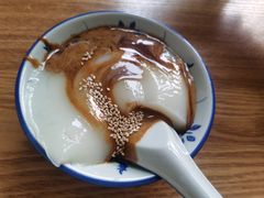 -邓婆婆手工冰粉铺(中港·燊海森林店)