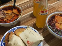 -老字号杨坡红油米线腊汁肉夹馍(东四道巷店)