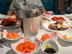 -领鲜活海鲜榴莲自助火锅(东门店)