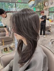点击看大图 -容萨美业·美容美发