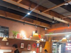 -巴卤社老火锅(财富店)