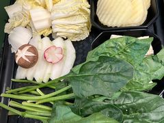 -一席地·本地鸡窝·杭帮鸡火锅(萧山银隆百货店)