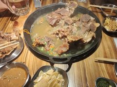 -老街破店牛大骨