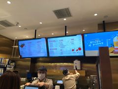 -奈雪的茶(湖滨银泰in77C区PRO店)