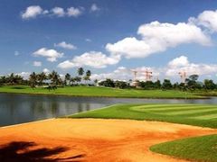 -海南鉴湖蓝湾高尔夫球会