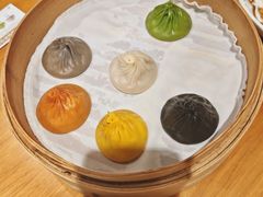 -乐忻皇朝(上海中心大厦店)