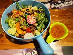 -米德维奇俄式西餐厅(西六道街店)