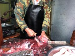 -梅记大块头爆鱼店(乍浦路店)