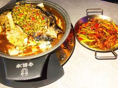 -令狐冲·炭烤活鱼(宝龙店)