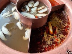 -滇釜火锅·能喝汤的火锅(车公庄店)