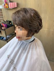 -韩国李知恩形象设计