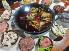 -正南齊北重庆老火锅(光华村直营店)