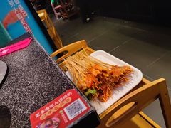 -佰人王串串香火锅(洋珠巷店)