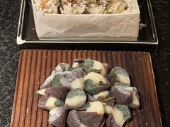 -三出山火锅(南京万象天地店)