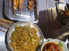-马路牙子烧烤音乐酒馆(望京店)