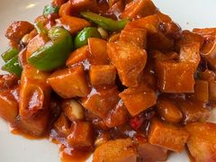 -一盏明灯全素斋(五爷庙店)