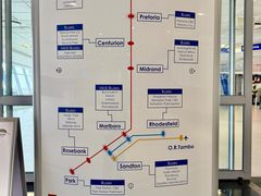 -奥利弗·雷金纳德·坦博国际机场