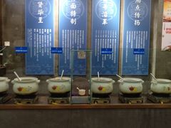 自助取餐区-易裕和·长沙米粉(竹塘西路店)