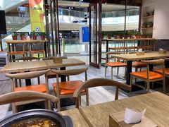 -极有家小鱼小鸡石锅煲(佳兆业店)