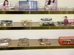 -视野联行眼镜蔡司·依视路官方授权店(顺城店)