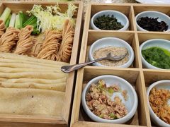 -鹊华居·地道鲁菜·海鲜·融合味(大明湖店)